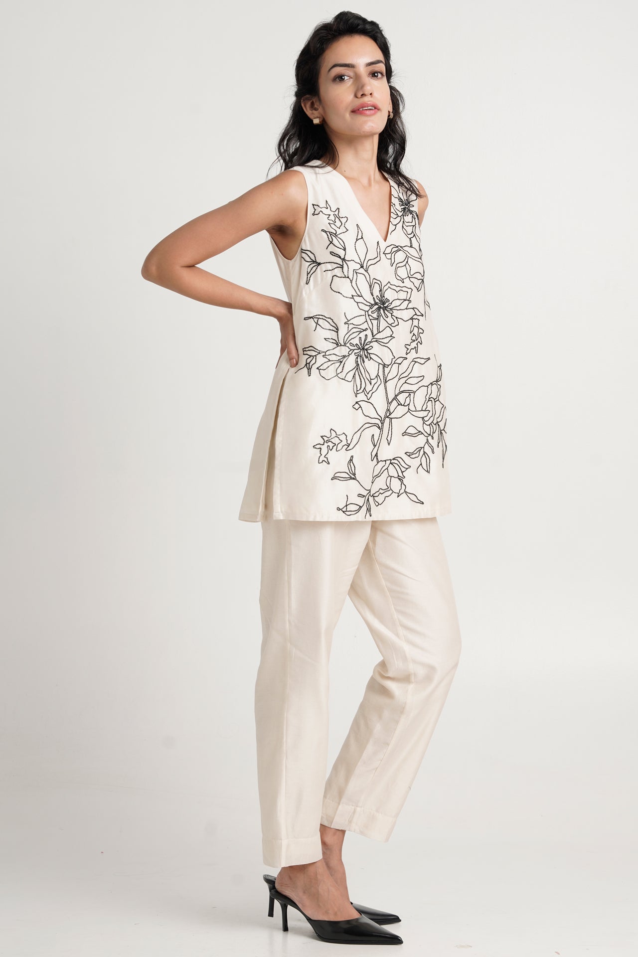 Irwin - Sequinned Sleeveless Top + Pants