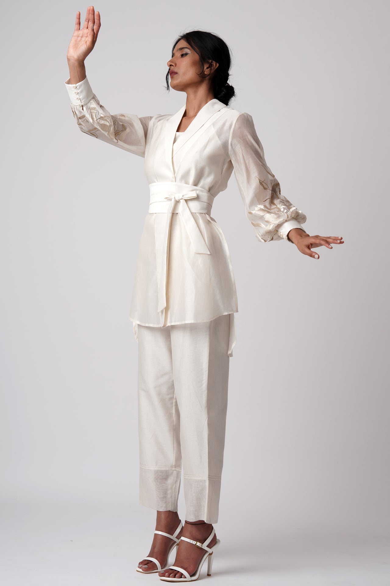 Madison - Vanilla Blazer Tunic With An Obi Belt